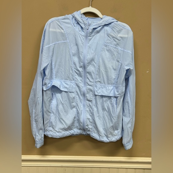 Lululemon Hood Lite Jacket Windmill Light Blue Size 8 Packable Converts to Bag - Picture 1 of 6